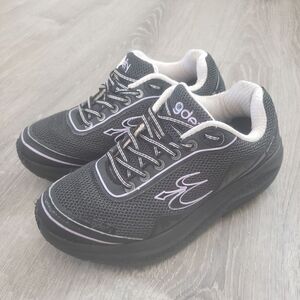 Gdefy Gravity Defyer Mighty Walk Athletic Shoes Women's Sz 6.5 Black TB9024FLP-M